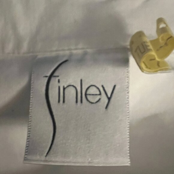 The Finley Classic White Blouse "Johnny" semi-fitted / turnback cuffs / Size M - Picture 9 of 11